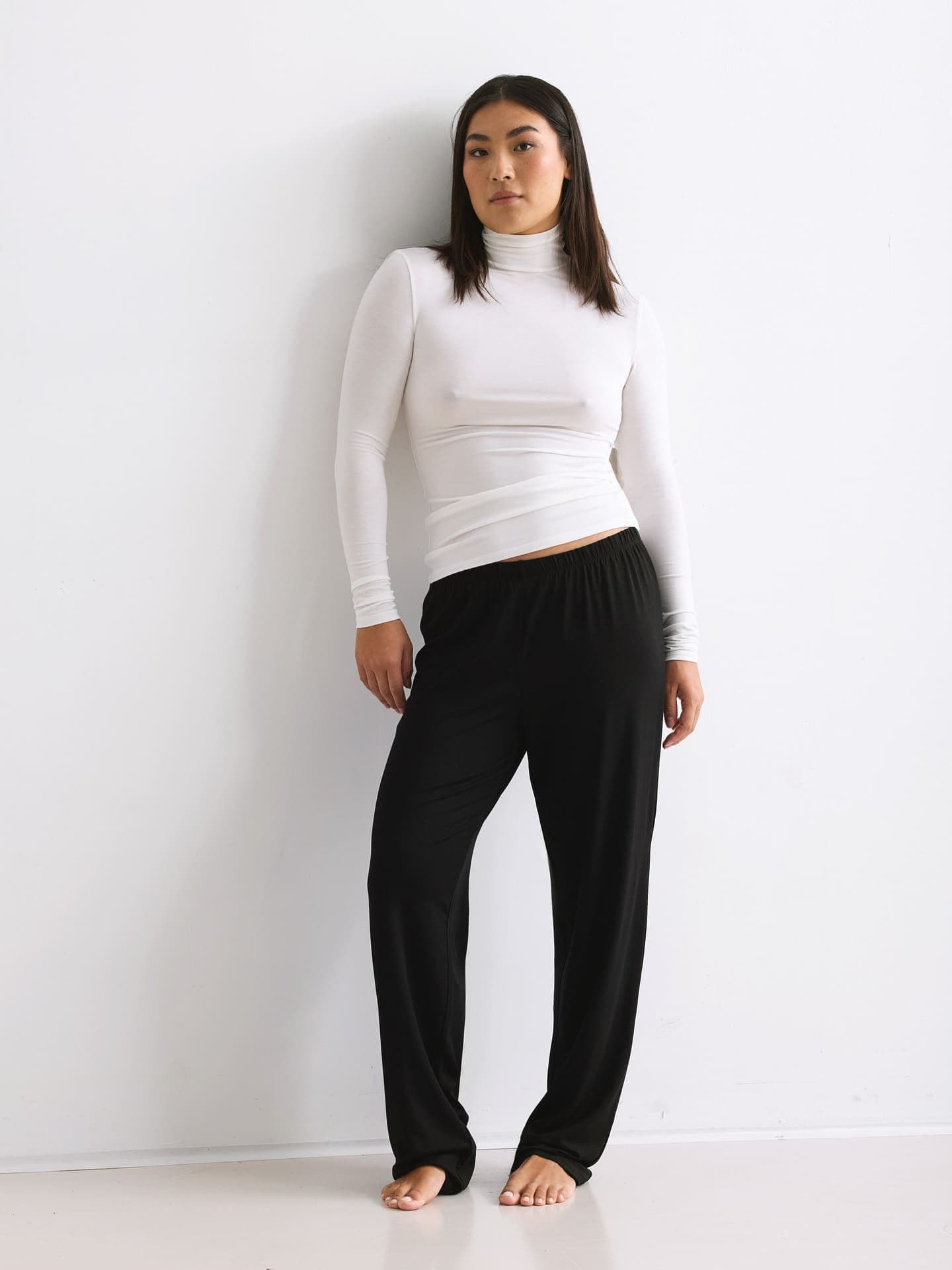 Light Touch Rollkragen Langarmshirt ecru